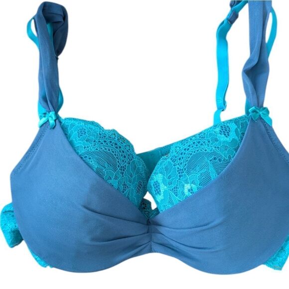 Large lot of women's padded push up bras size 36C - Picture 10 of 12